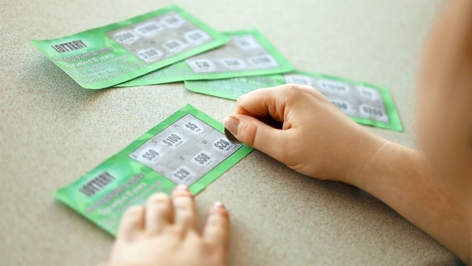 How to Use Scratch Cards - Program Geeks