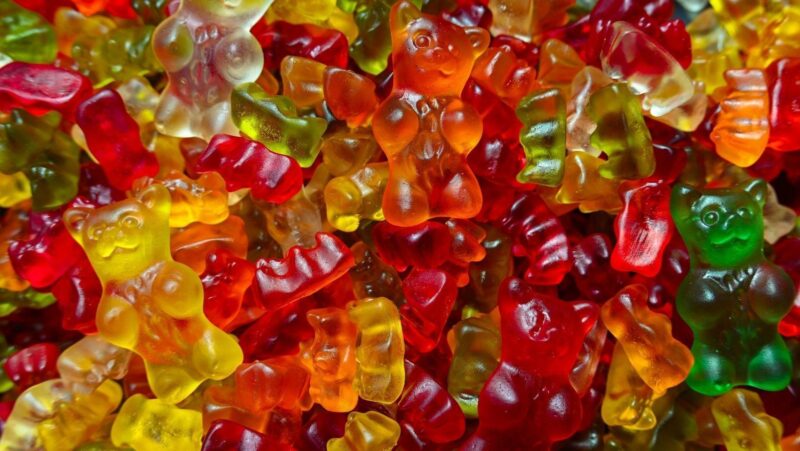 sleep gummies, who should take sleep gummies, benefits of sleep gummies, sleep aid gummies, natural sleep supplements, insomnia relief gummies, sleep support vitamins, best sleep gummies, sleep aids for adults, sleep enhancement products