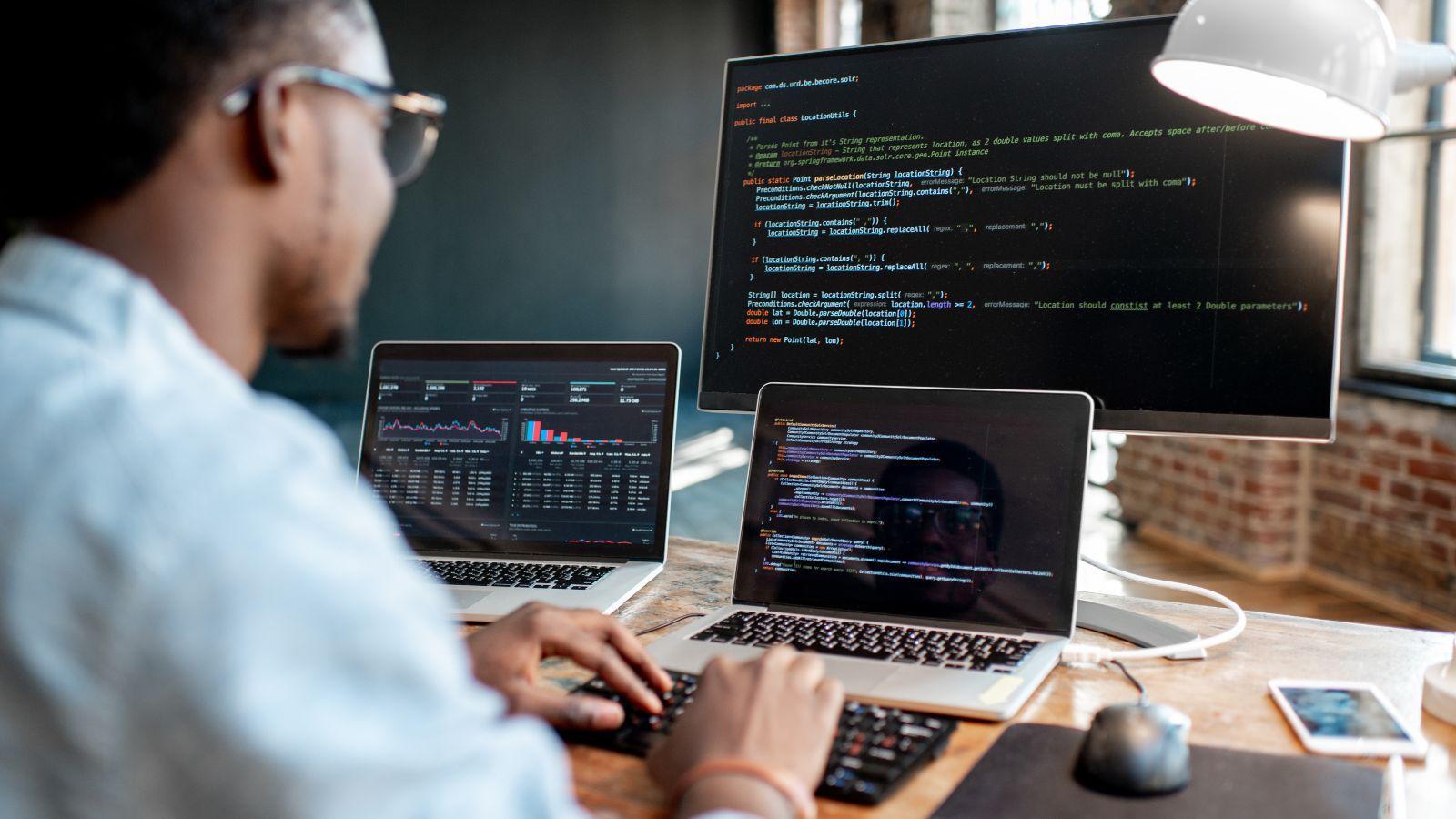 low code solutions, no code development tools, low code vs no code, low code platforms, no code app builders, low code software benefits, no code automation, low code vs no code differences, low code for enterprises, no code citizen development